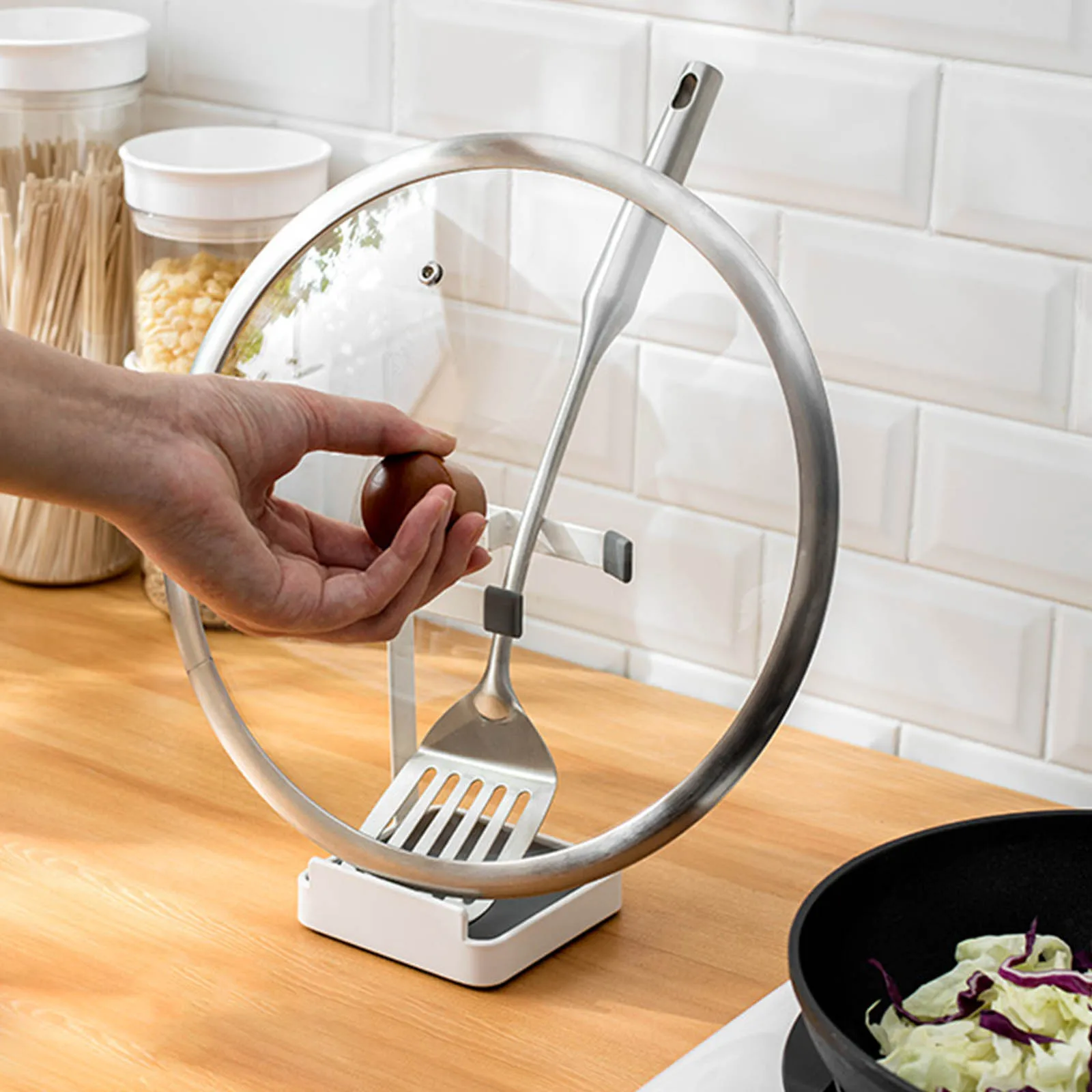 

JP Kitchen Shelves Pot Lid Rack Kitchen Rack Sitting Type With Drain Pan Spoon Rack Multifunctional Pot Lid Rack Inclined
