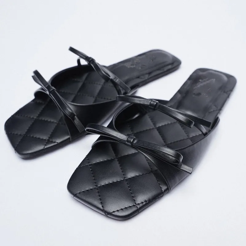 

Brand Slippers Women Summer Luxury 2021 New Fashion One Word Buckle Bow Flat-Heeled Beach Sandals Plus Size 41 Chaussure Femme
