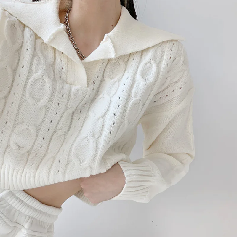

WOMENGAGA Lapel Long Sleeve Loose Hollow Out Short Sweater For Women Korean Casual Knitting Twist Pullover Tops Md2d