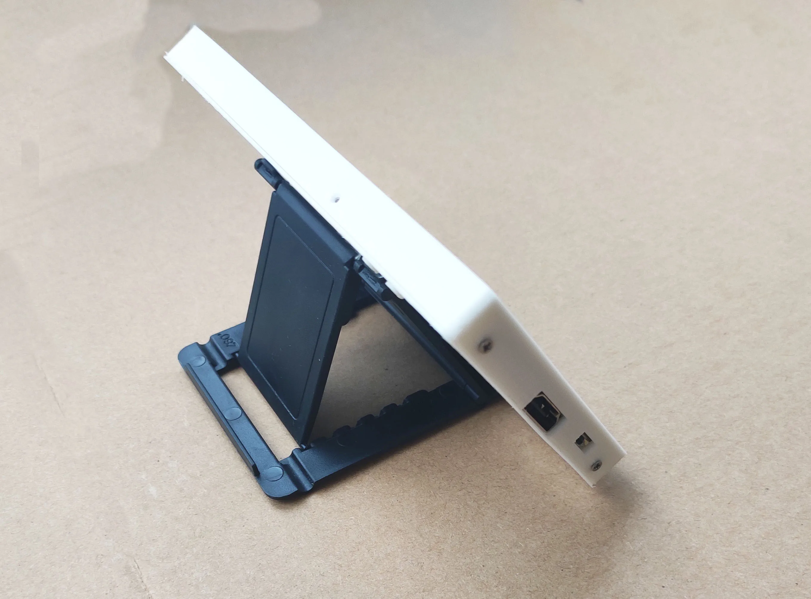 

6inch Portable ultra-thin 2K Monitor Suport Computer Rasberry Pi 1440*2560 Resolution Micro USB 5V Power