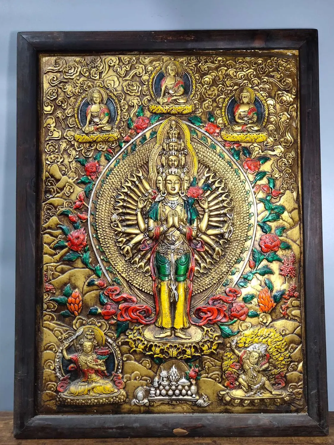 

28" Tibet Buddhism Temple Old Mahogany Frame Bronze Thangka Painted Thousand-Hand Guanyin Bodhisattva Hanging pictures