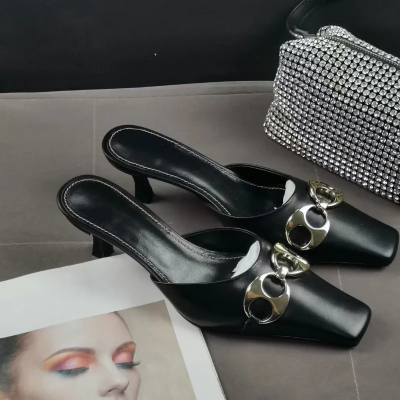 

Designer Metal Buckle Decoration Pumps Woman Chic Mules Pu Leather Square Toe Tacones Mujer Thin High Heels Shoes For Women 2021