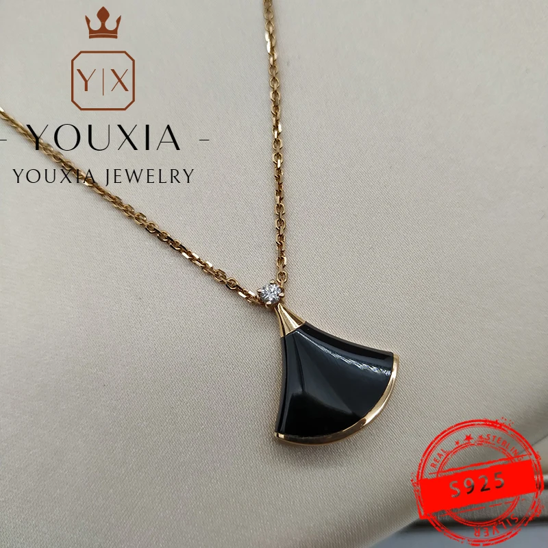 

BVL Customized 925 Sterling Silver Colorful Fan-shaped Diamond Necklace Fashion Design Luxury Necklace Valentine's With logo