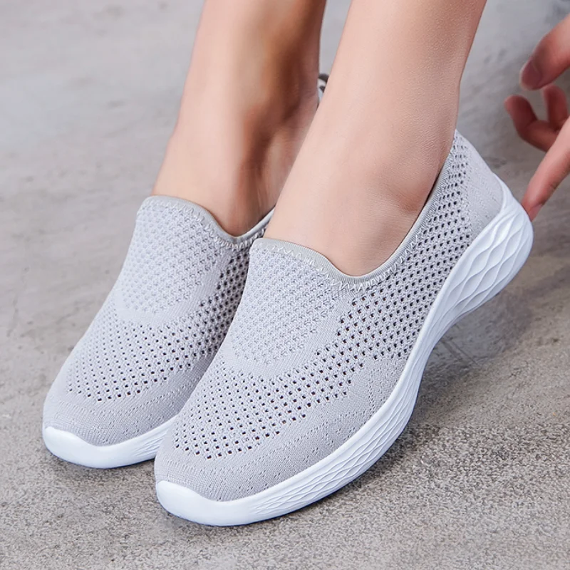 

Spring Women Sneakers Mesh Shoes Flat Loafers Ladies Soft Bottom Comfort Breathable Walking Shoes Female Fashion Casual Footwear