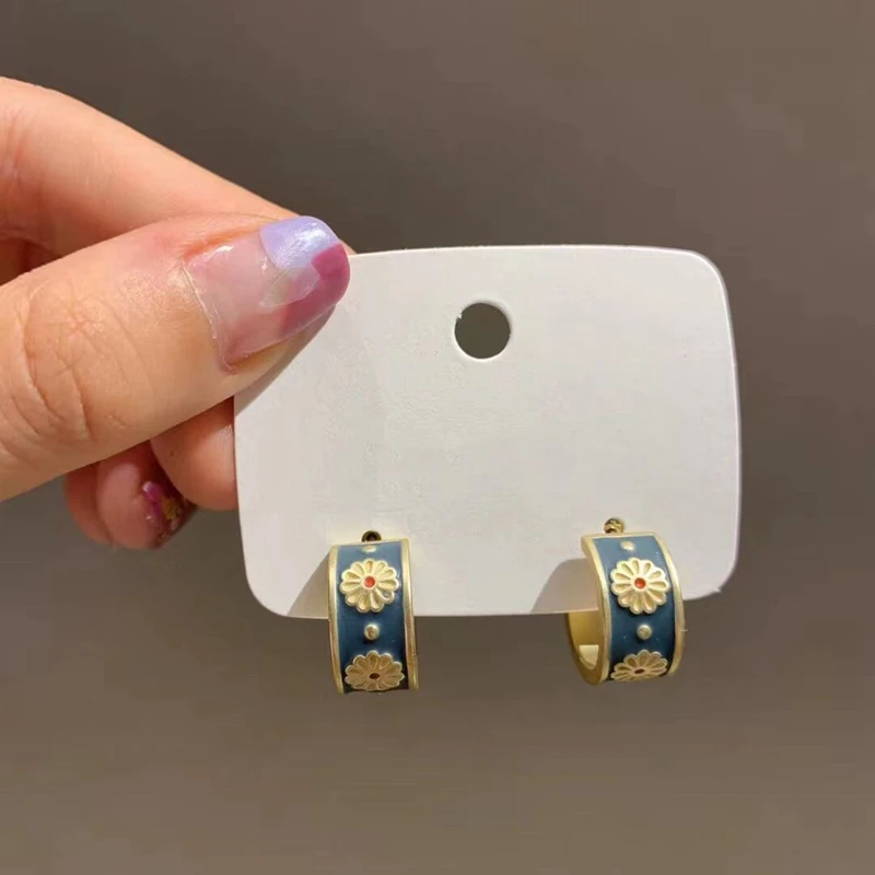 

Korean Cute Vintage Flower Enamel Square Round Glaze Stud Earrings For Women Fashion Boucle d'oreille Brincos Jewelry