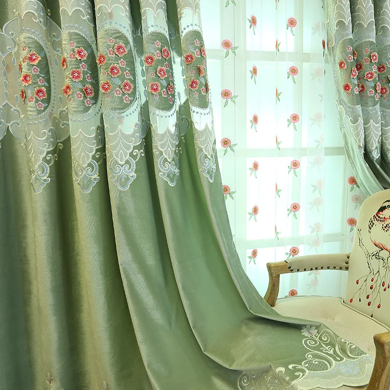 Индивидуальные готовые высококачественные потолочные окна в европейском стиле