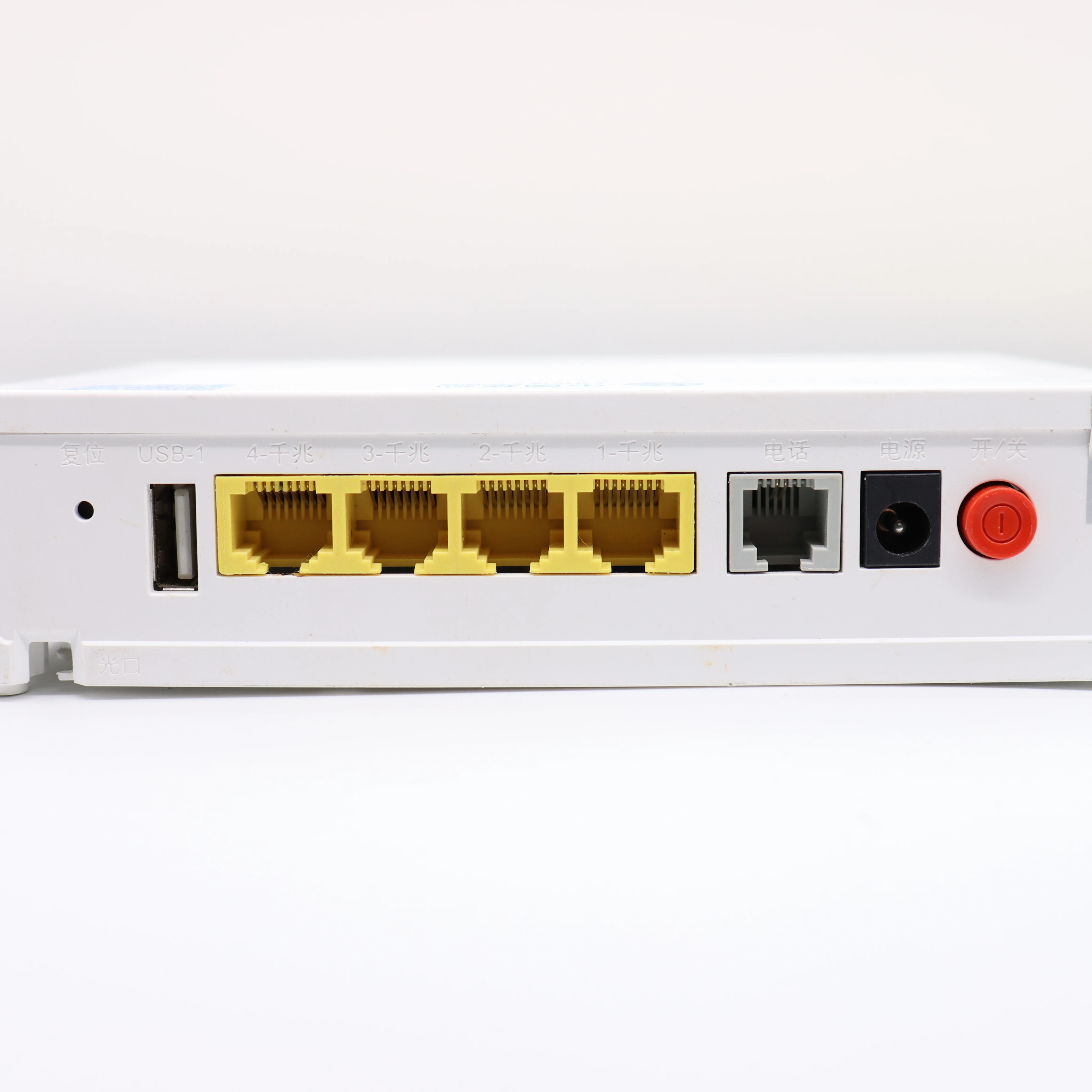ONU бывший в употреблении F673a V9 двухдиапазонный 4ge + 1tel 2usb Ac 5g Wifi Ont Gpon волоконный
