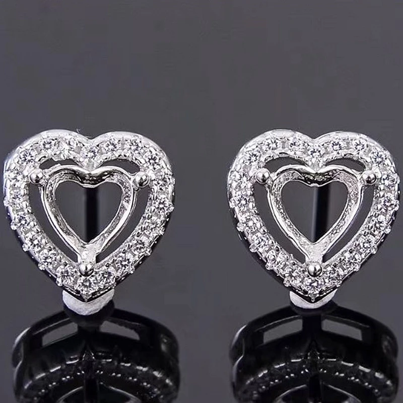 

Женские серьги-гвоздики из серебра 925 пробы, 6x6 мм