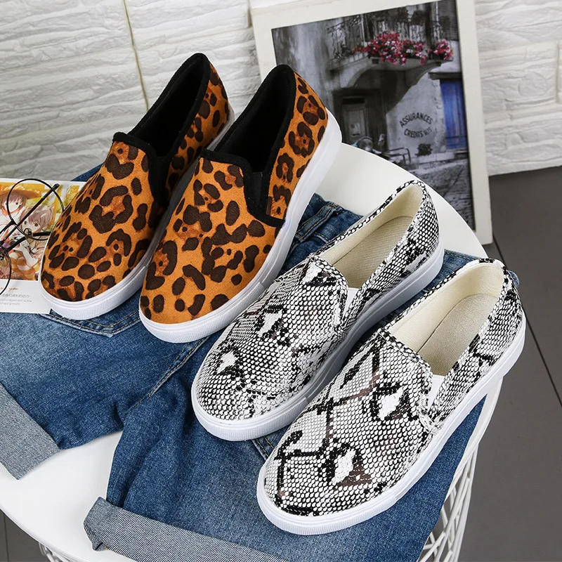 Женские туфли на плоской подошве с леопардовым принтом Размеры 35-43 | Обувь