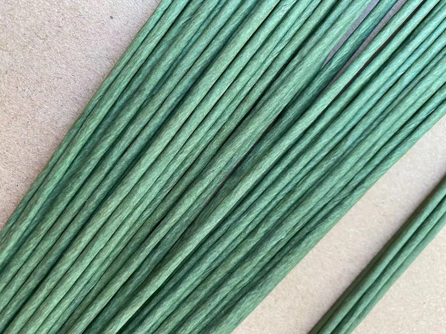 12 шт. 40 см длинный стебель цветка цветами на вязаном крючком запчасти Цветочный