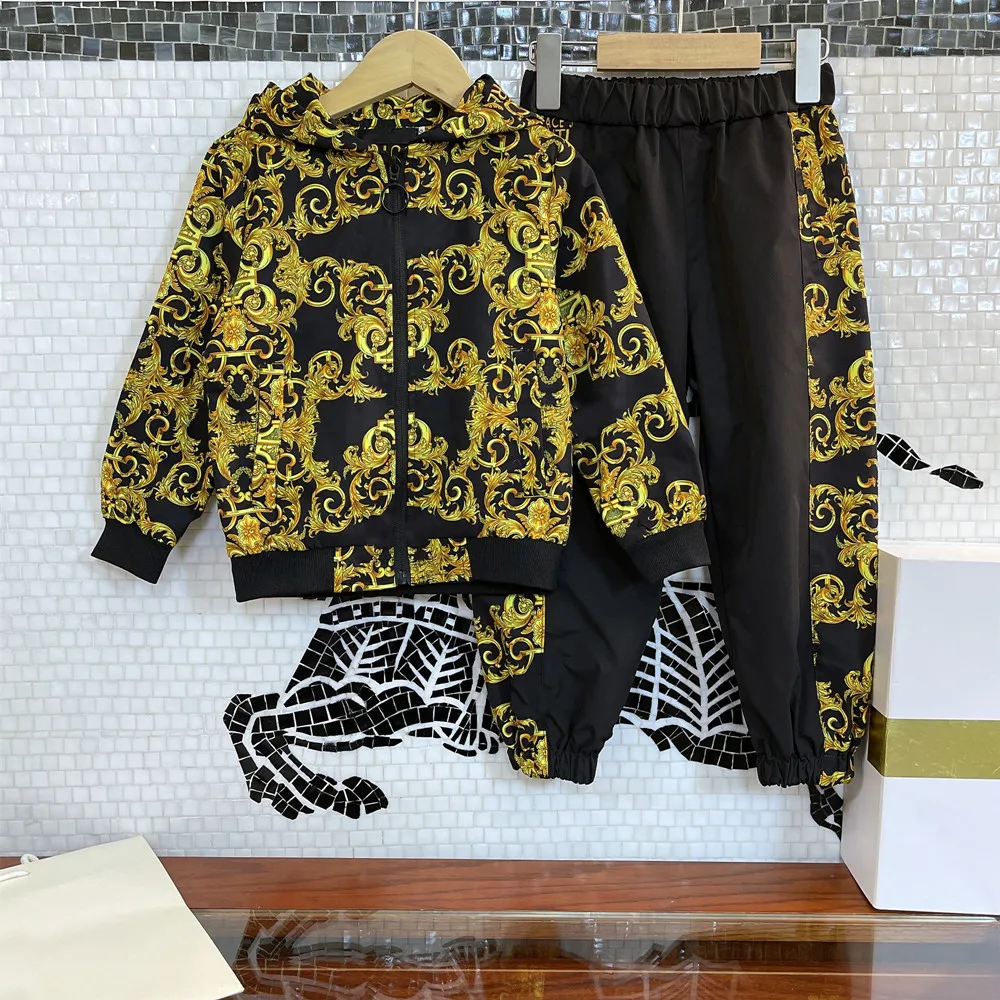 

Высококачественная детская одежда, куртка для мальчиков в западном стиле, осень и зима 2021, куртка для больших детей, кардиган с капюшоном