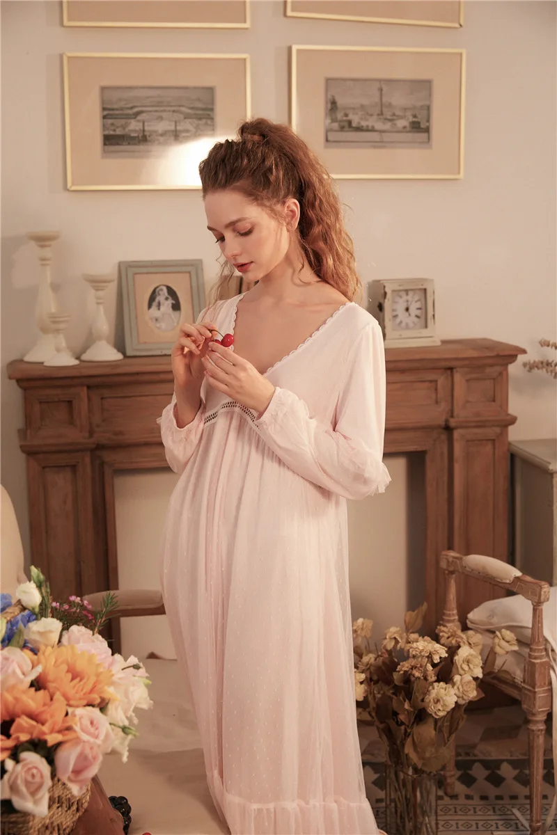 

2021 Spring/Autumn Girl Nightdress New Sexy Hollow Lace Nightgown Deep V-neck Solid Long Sleeve Princess Mesh Sleeping Dress