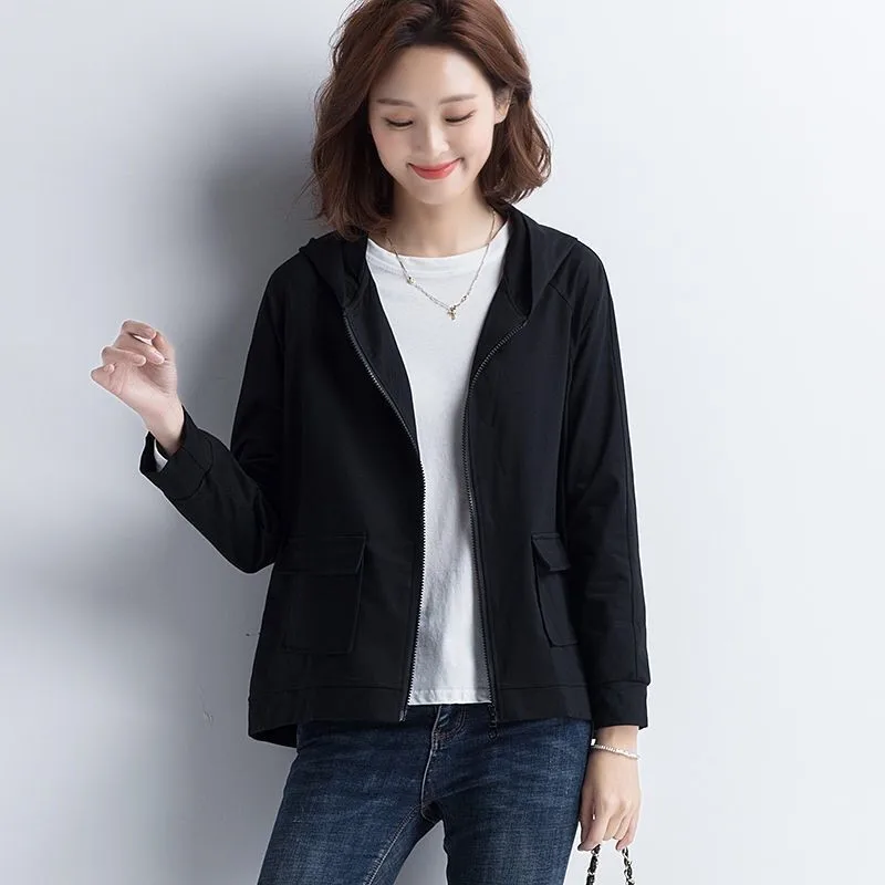 Женская Весенняя тонкая модная куртка с капюшоном черная однотонная верхняя