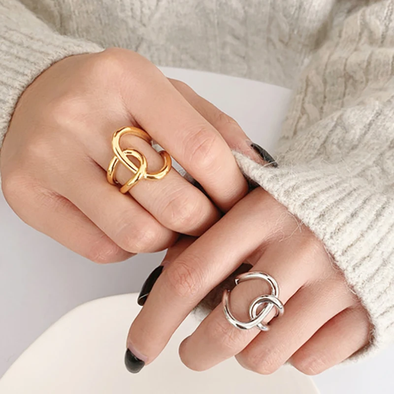 

Vintage Double Lock Circle Cross Twine Rings for Women Open Cuff Gothic Ring Minimalist Jewelry Gold Silver Metal Finger Ring