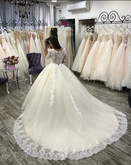 

Luxury Applique Half Sleeve Princess Wedding Dresses With Detachable Train Champagne Bridal Gowns Custom Size