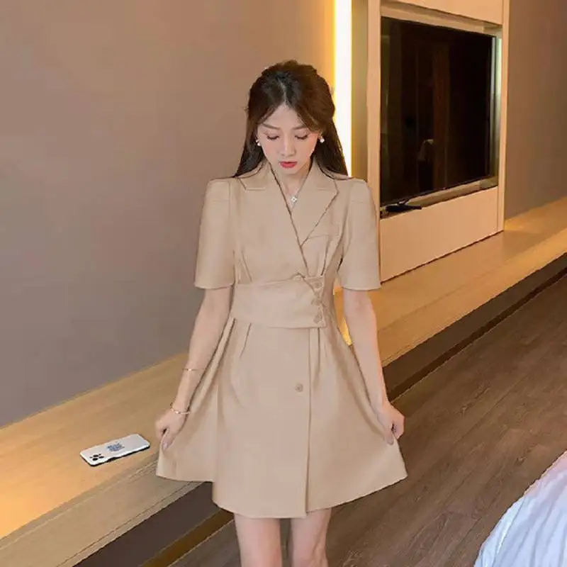 

CGC 2021 Summer Suit Woman Dress Casual Short Sleeve V-neck Korean Style Solid Mini Dress Vintage Female Slim French Dresses