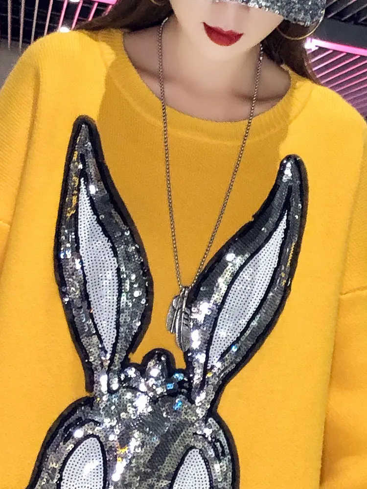 Женский свитер с блестками длинный теплый красного цвета в сеточку свободного