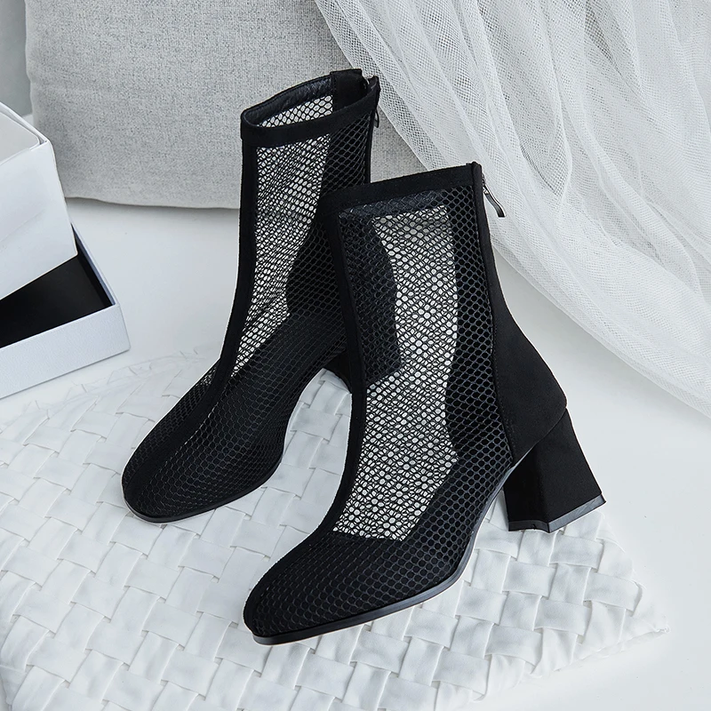 

In Summer 2021 The New Microfiber Mesh Cloth Women's Ankle Boots Zipper Square Heel Shoes Round Head Fashion Cool Boots 34-43