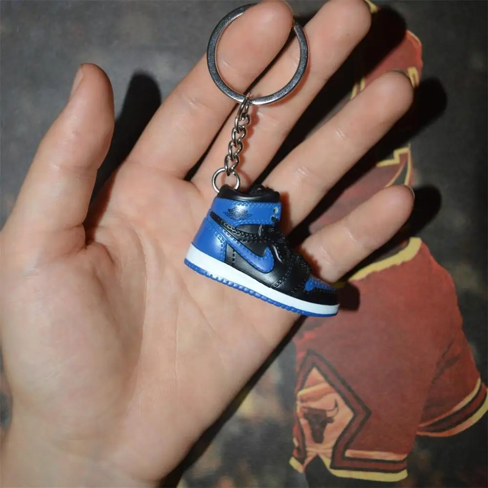 one shoe keychain Дропшиппинг aj1 offwhite Chicago Unc брелок в виде кроссовка Air Jordan 1 3D мини-кроссовки, закрытая спортивная обувь брелок в виде кроссовка s - Цвет: one shoe keychain