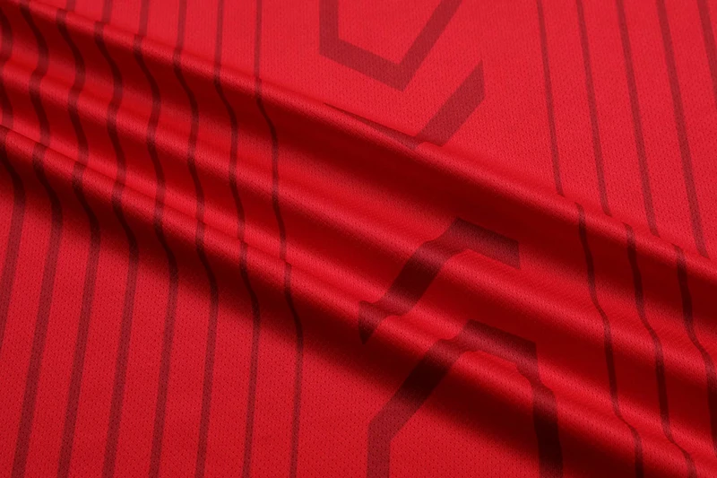 Новинка 2019 футболки красного цвета мужские спортивные комплекты для бега