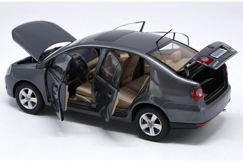 1:18 Высокая тщательная VW POLOSedan сплав модель автомобиля статические металлические модельные автомобили с оригинальной коробкой для коллекционирования подарок