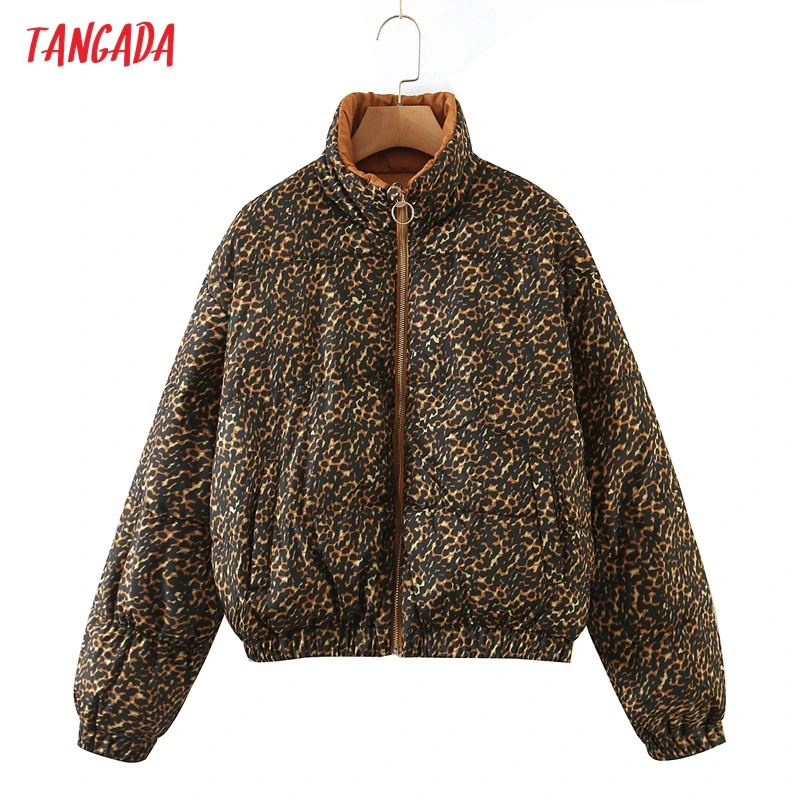 

Парка женская оверсайз на пуговицах с длинным рукавом и карманами