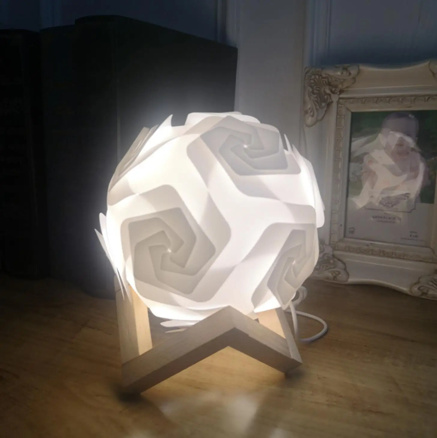 

Ins Nordic led moon lamp creative USB small night lamp children's bedroom decorative small table lamp