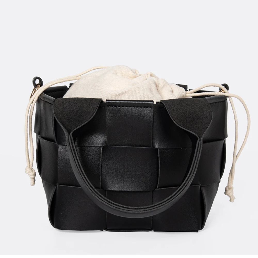 

Retro Weave Drawstring Women's Handbag Designer Small Shoulder Crossbody Bag Designer Brands Women Bags 2021 Female Clutch Purse
