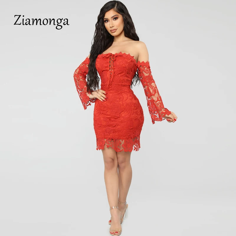 Женское винтажное кружевное платье Ziamonga черное облегающее с открытыми плечами