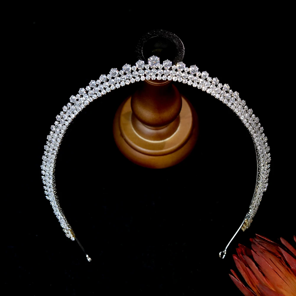 Женская длинная тиара с фианитами повязка на голову кристаллами