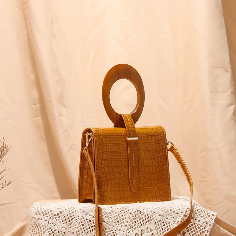 

Bags For Women Saddle Ladies Single Shoulder Messenger Multi-Function Luxury Handbag Large-Capacity Backpack Red Fashion Clutch