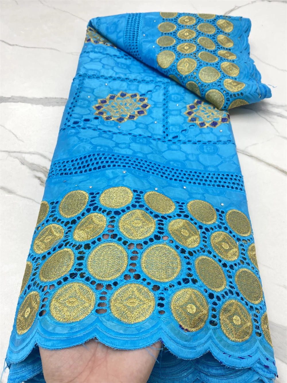 

Новое прибытие камень Африканский Базен Riche ткань с бисером вышивка кружева/Базен Riche платье Материал нигерийский 4593B