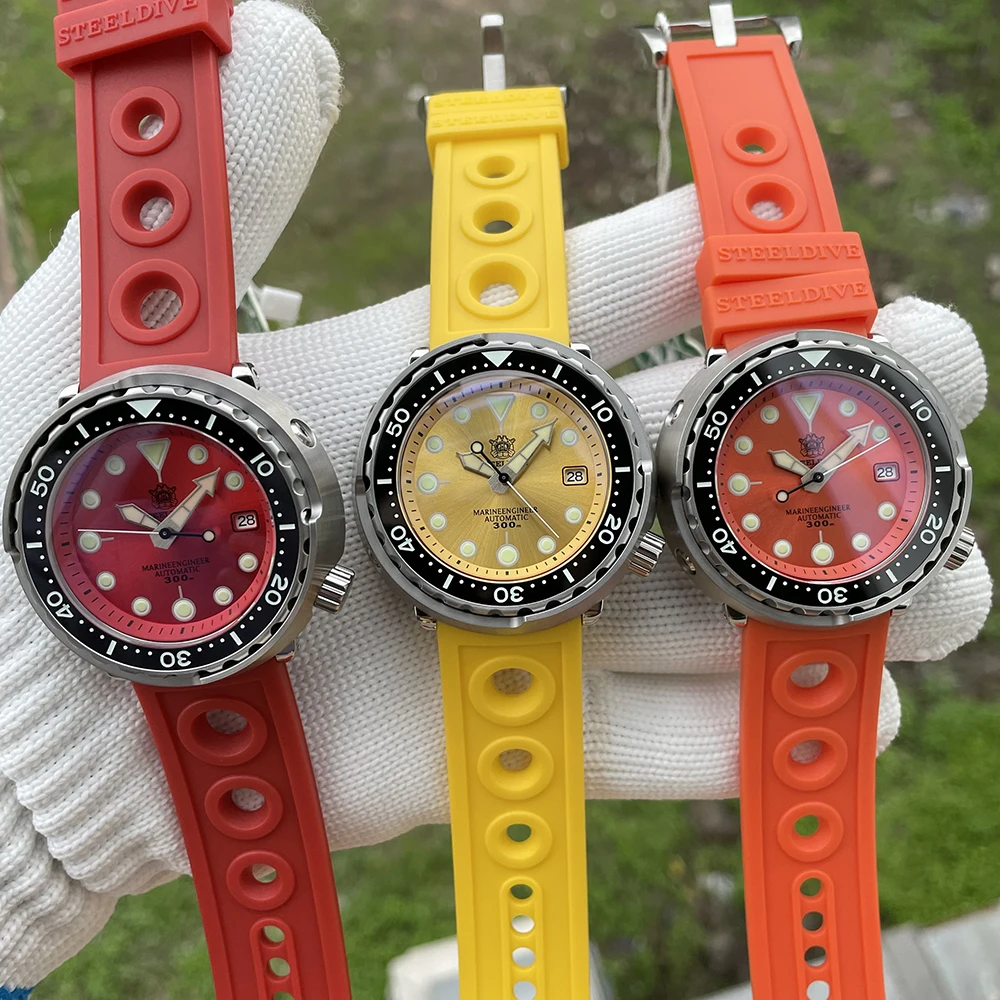 steeldive luxury brand hot selling 47 5mm stainless steel case 30atm waterproof nh35 automatic sports man dive watch gift free global shipping