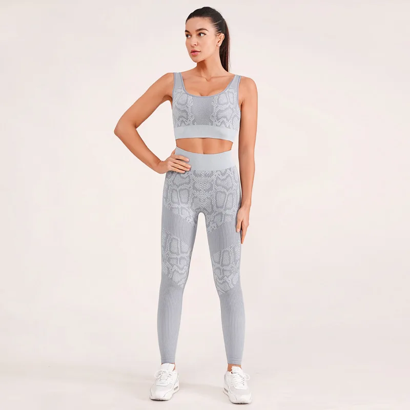 

Seamless Yoga Set Fitness Clothing Sportswear High Waist Women's Wear Gym Leggings Tights Padded Push-Up Sports Suits