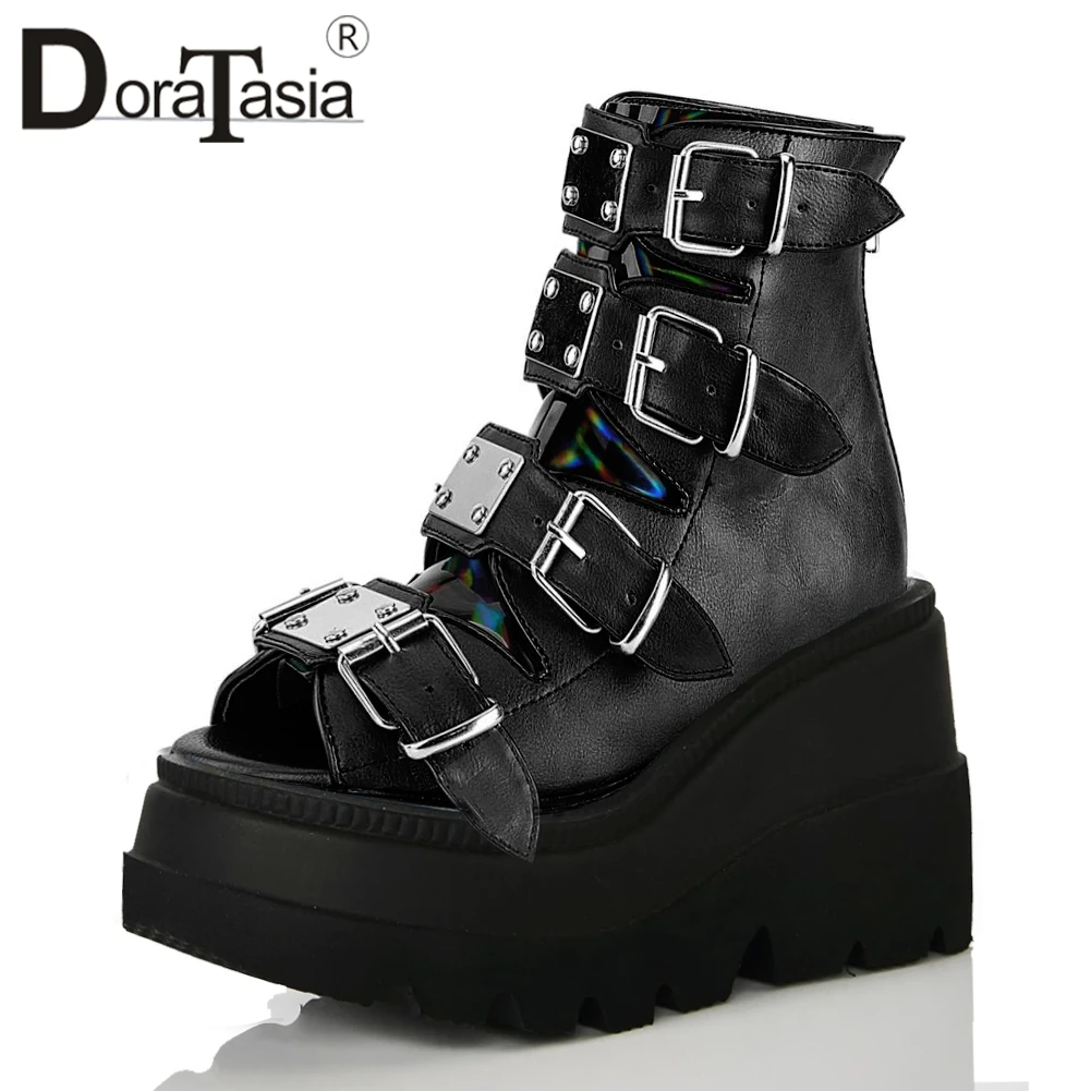 

DORATASIA 2021 Brand Design Ladies Fashion Punk Metal Buckle Ankle Boots Wedges High Heels Women Boots High Platform Shoes Woman