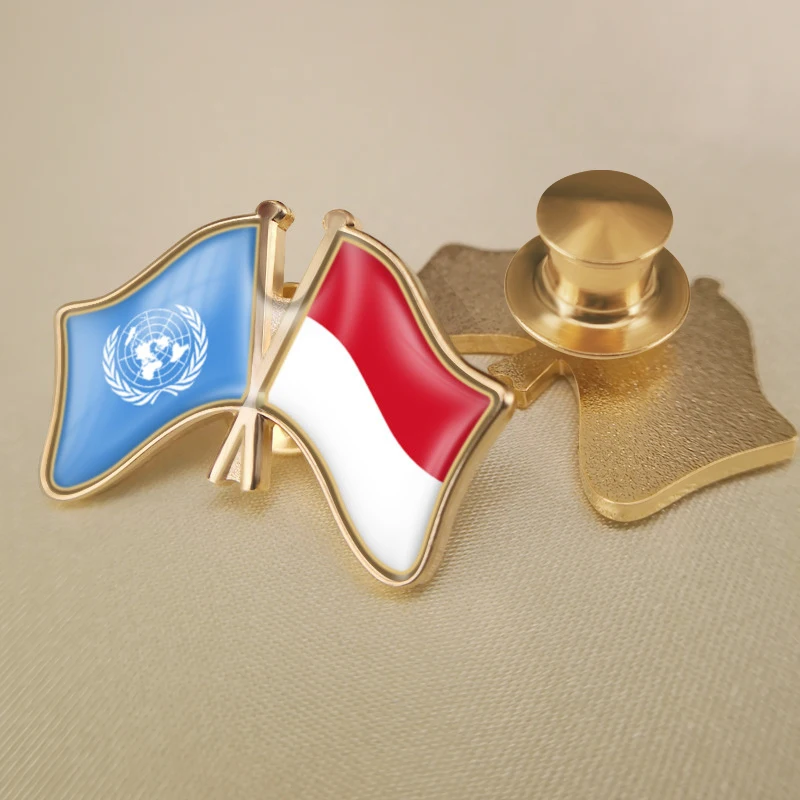 Европейский и индонезийский стиль брошь в виде двух соединенных элементов |