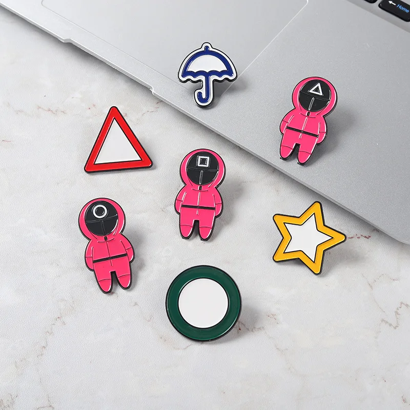 LB2550 Милые Творческие эмалевые значки с героями мультфильмов в виде злодейцев для