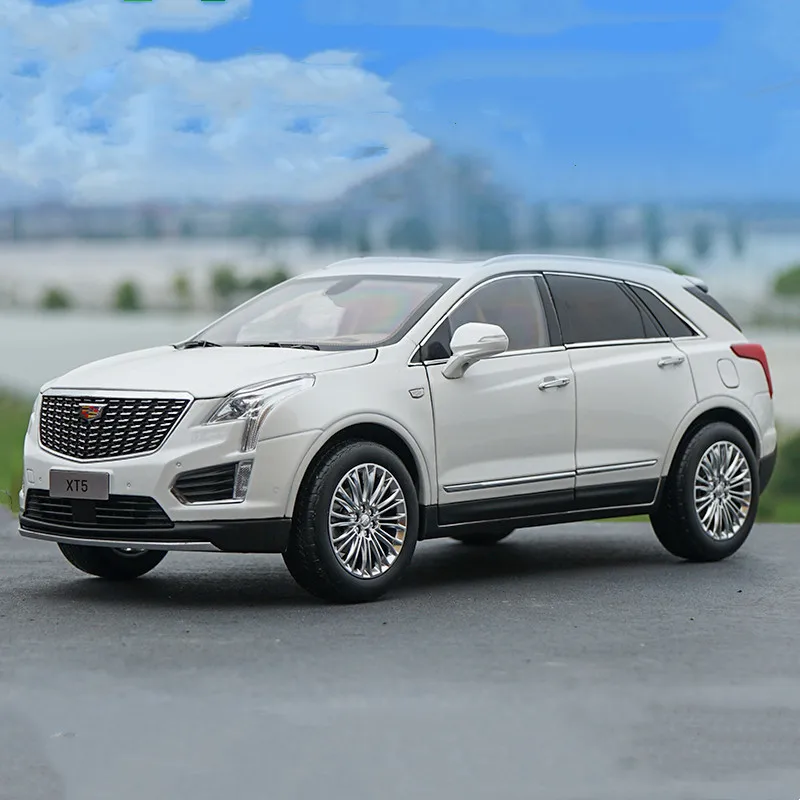 

1/18 alloy casting car model original SAIC GM 2019 XT5 Cadillac collection decoration holiday gift