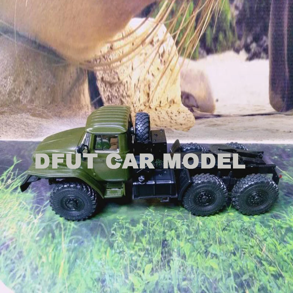 Детская игрушка из сплава в масштабе 1:43 модель 377C оригинальные авторизованные