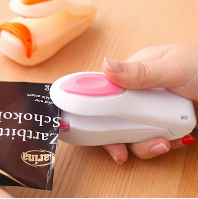 Портативная мини упаковочная бытовая машина разных цветов термоупаковочная для