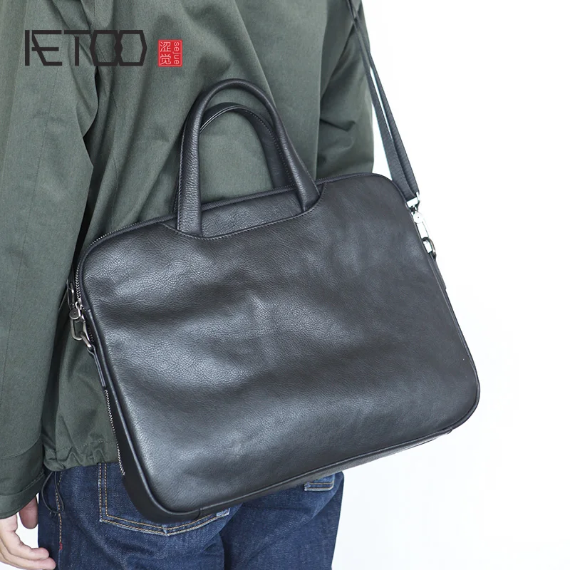 

AETOO Simple leather briefcase, first layer leather computer bag, men's casual business handbag