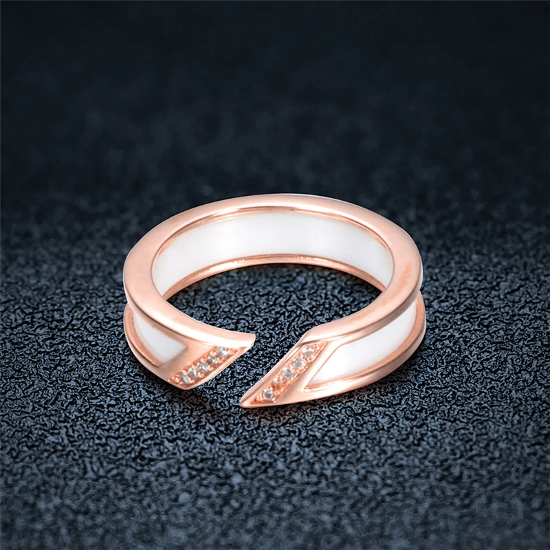 Белое керамическое кольцо с фианитом ААА металлическое открытое обручальное