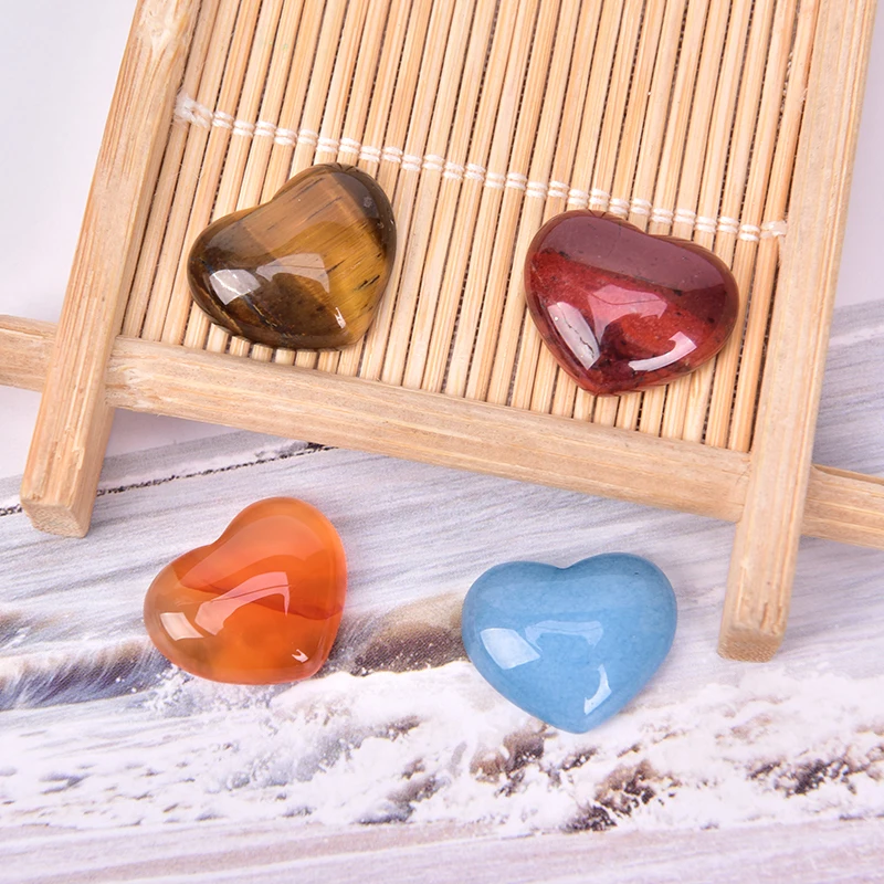 1 шт. 18 мм Мини Кварцевый Кристалл Камень Чакра Исцеление в форме сердца кристалл