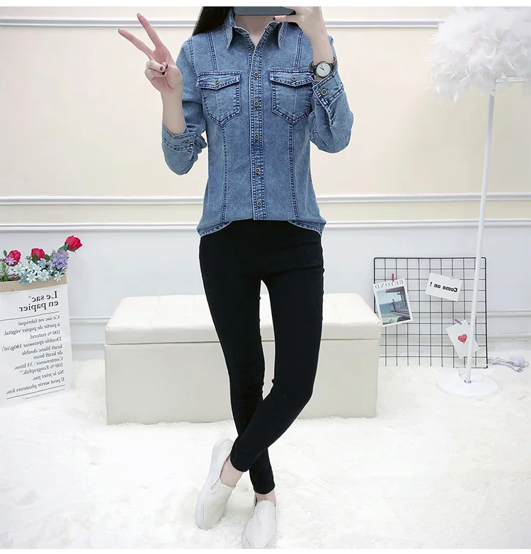 

2021 New spring Autumn women pocket Button cotton Turn-down Collar long sleeve blouse blue Denim shirt casual tops