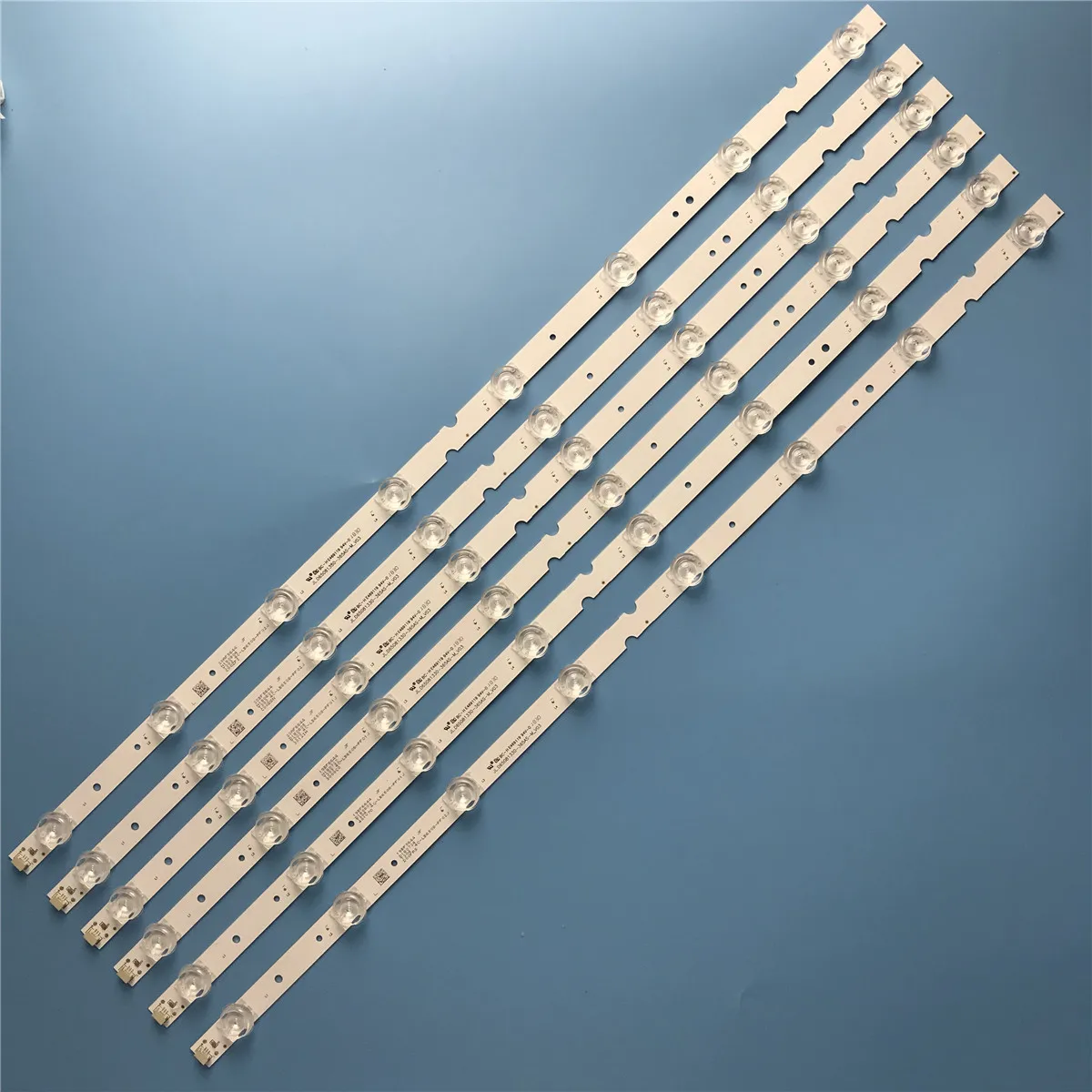 

LED Backlight strip 8 lamp For TCL 65"TV JL.D65081330-365AS-M_V03 65S421LCAA 4C-LB6508-PF02J 65S421 65S425TACA 65S4LEAA 65S425