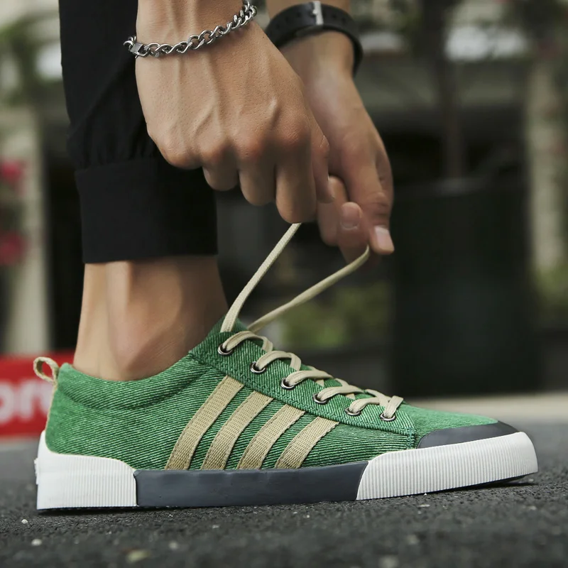 Кеды мужские с вулканизированной подошвой холщовые однотонные на шнуровке