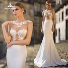 Элегантное свадебное платье-русалка без рукавов с кружевной аппликацией на спине