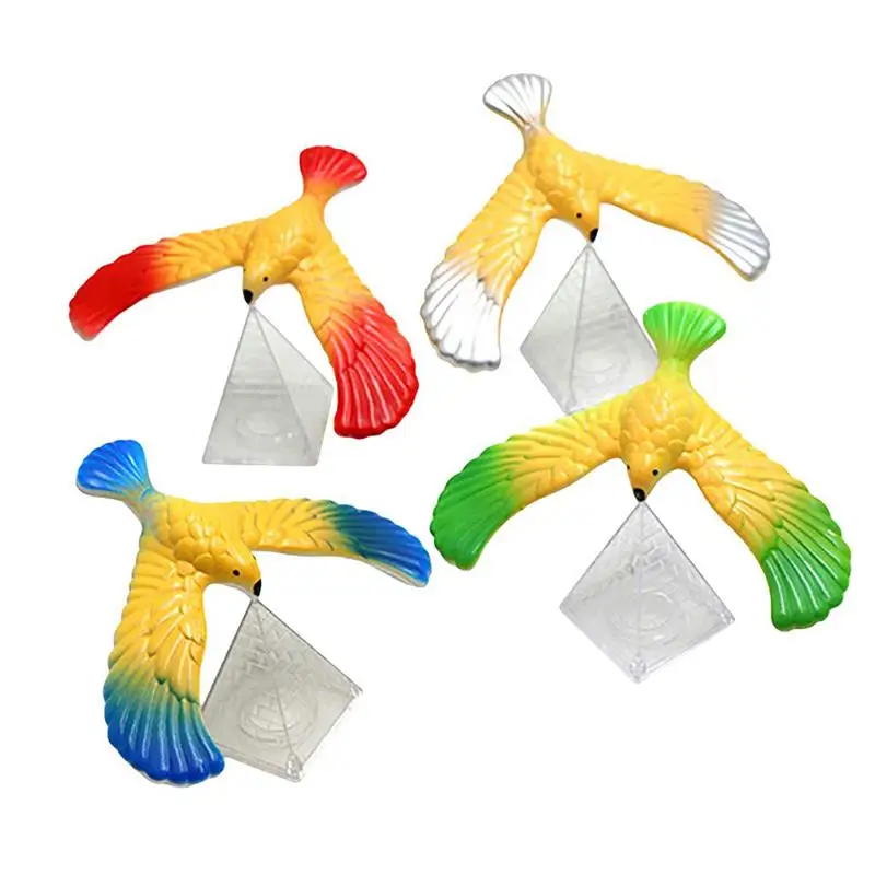 

4pcs Random Color Balancing Bird Stress Relief Finger Toys with Pyramid Base for Children Physical Science Office Desktop Toys