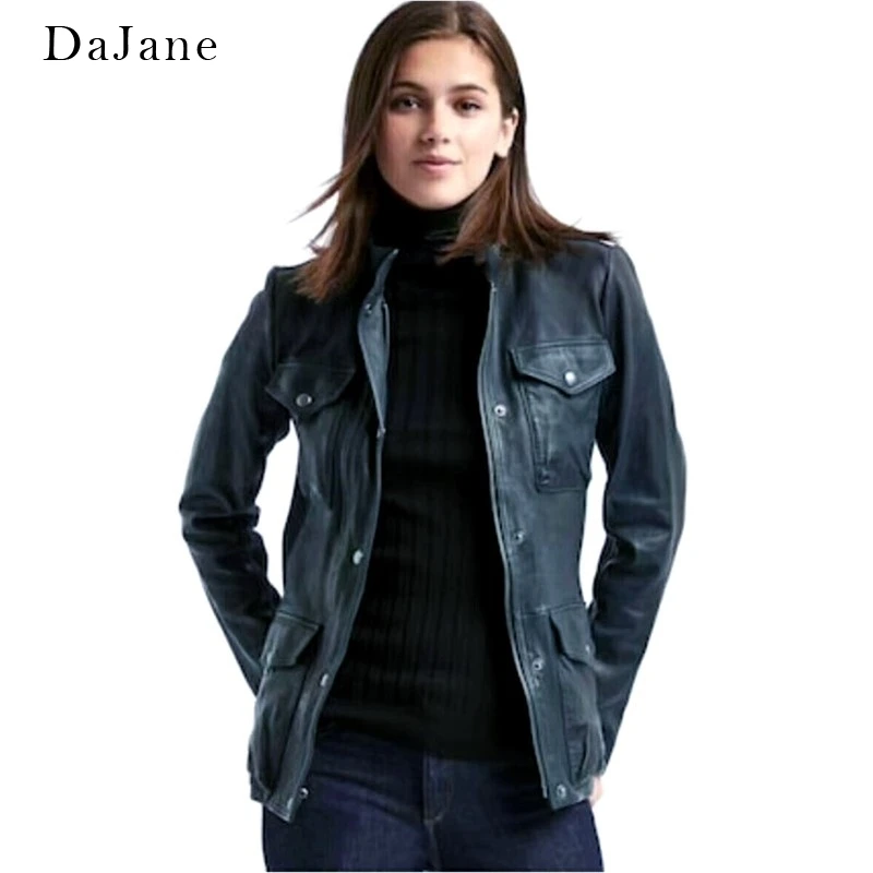 Красивая женщина, окрашенная растительным дублением овечья кожа, женская кожаная куртка охотника больших размеров