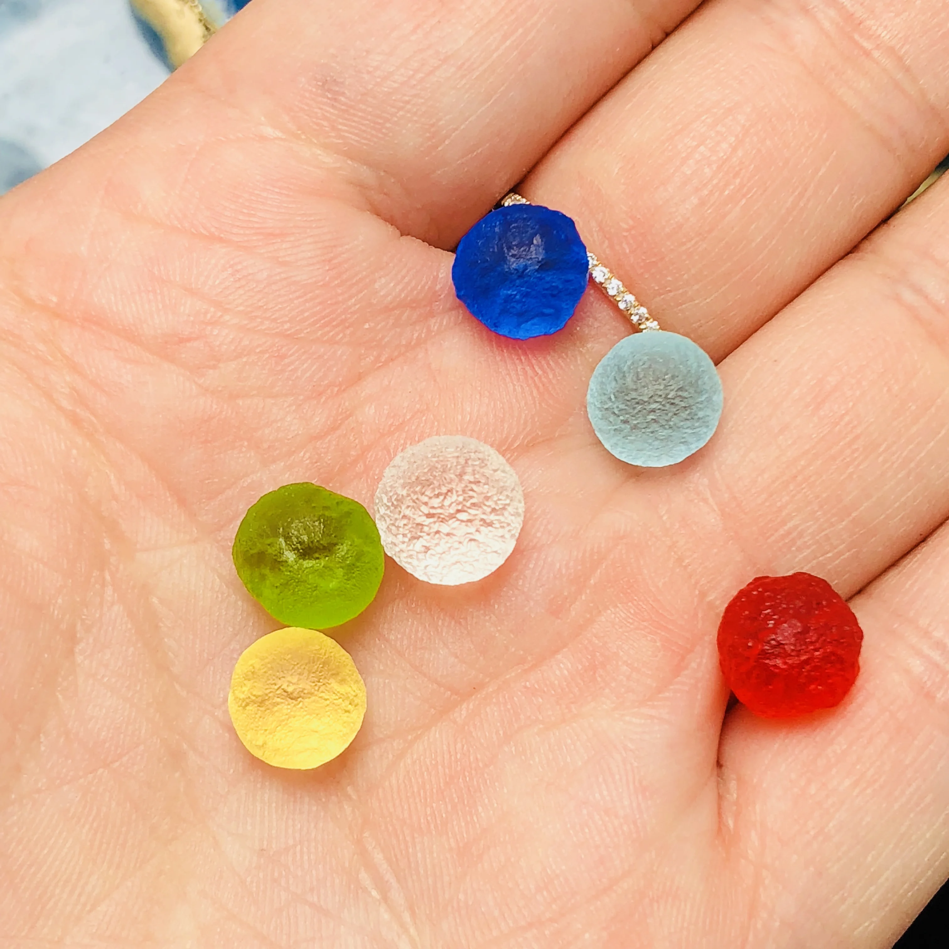 15 мм! 6 шт цветные натуральные шлифовальные камни Чешский метеорит хит стеклянные